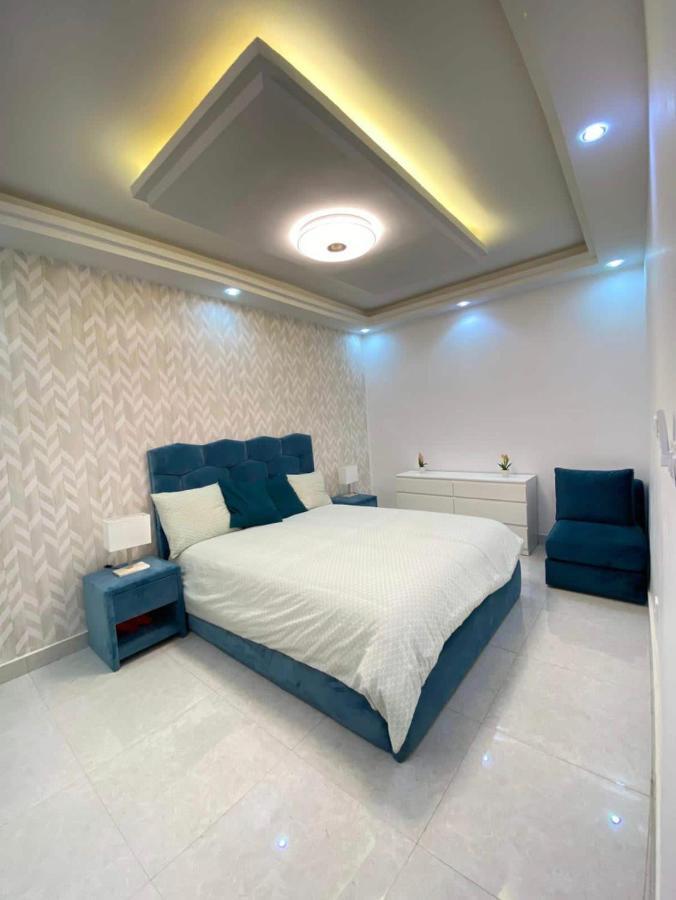 Appartement Haut Standing Idealement Situe A Dakar Exterior foto